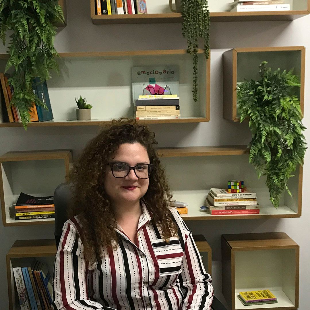 Maynara Helena Flores Martins-0