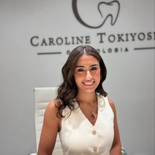 Dra. Caroline Tokiyoshi Odontologia