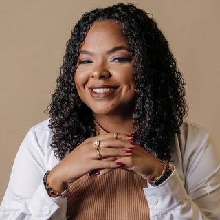 Dra Gabriela RibeiroSão Gonçalo - 