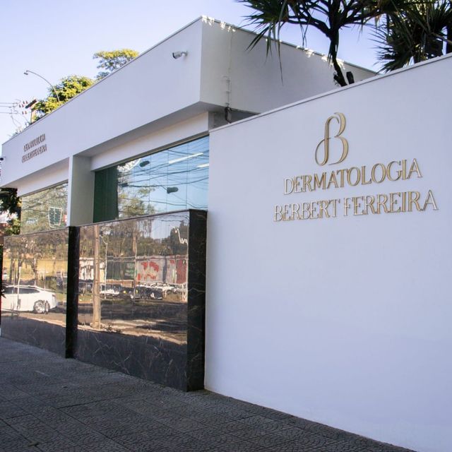 Berbert Ferreira DermatologiaMaringá - 
